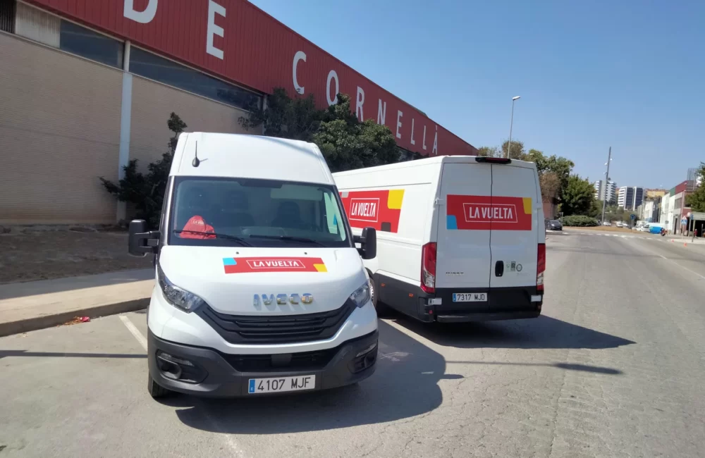 rotulacion.vehiculo.la.vuelta (1)